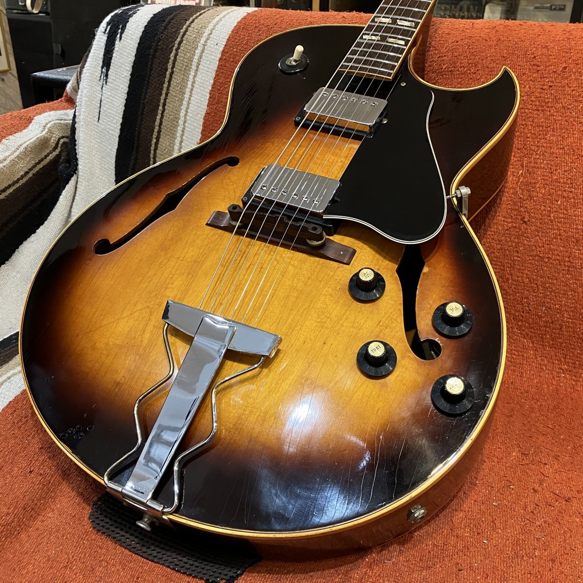 [SN 97548] USED Gibson / 1967 ES-175 Sunburst [04]