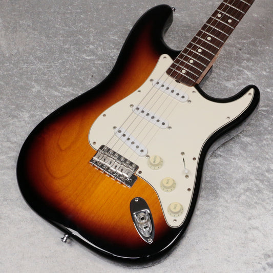[SN V099367] USED FENDER USA / American Vintage 62 Stratocaster 3-Color Sunburst 1997 [06]