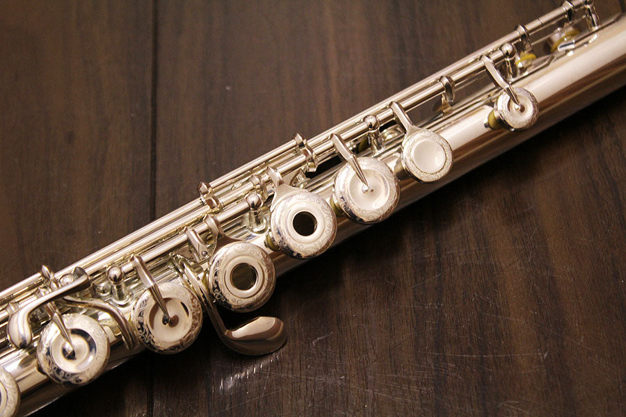 [SN 42147] USED PEARL PF-665RE-ESS Silver head flute [10]