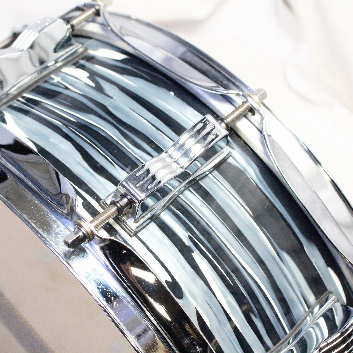USED LUDWIG / LS401 14x5 Classic Maple Radic Snare Drum [08]