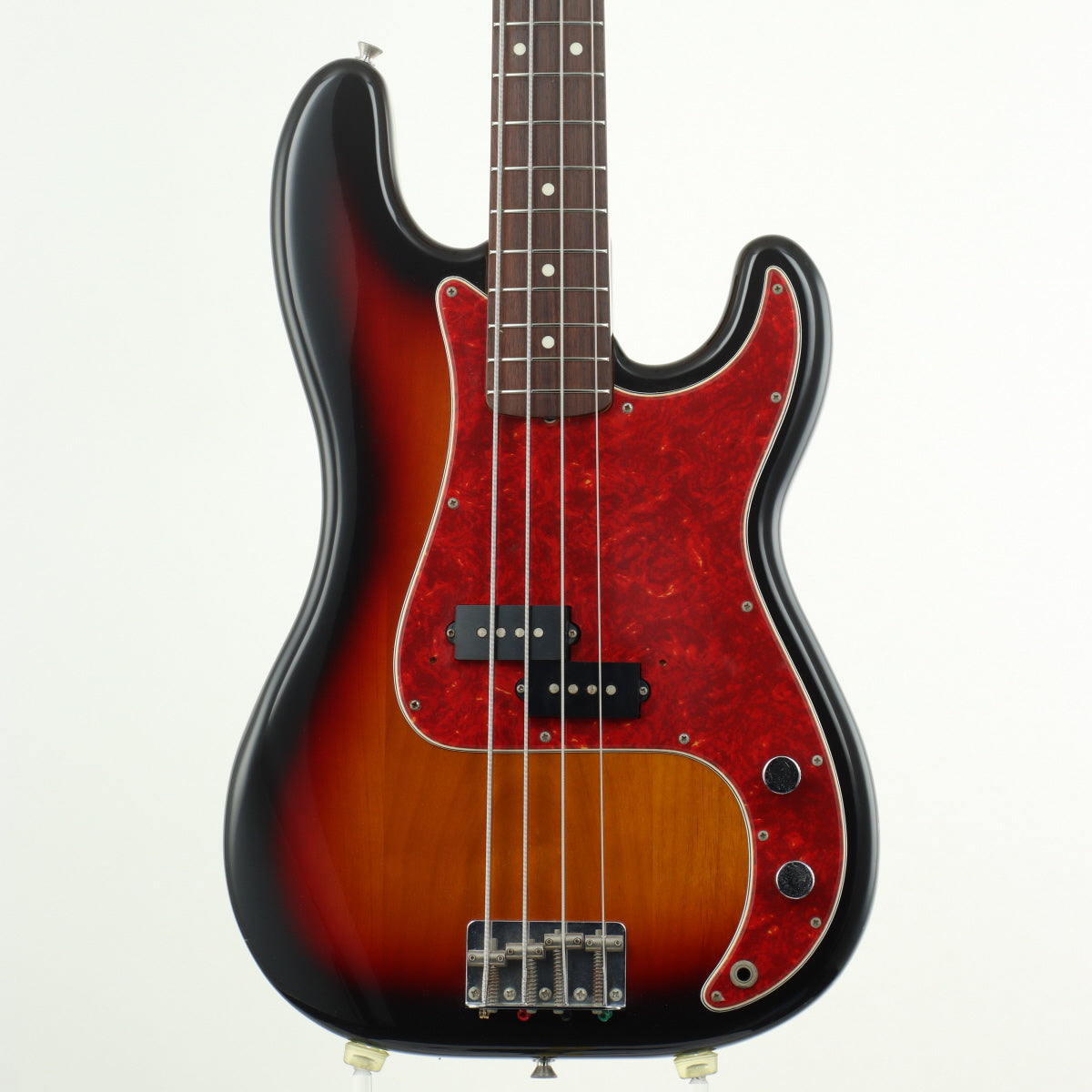大人上品なおすすめコーデ USED Fender Japan Fender Japan / PB62-53 3Tone Sunburst ベース