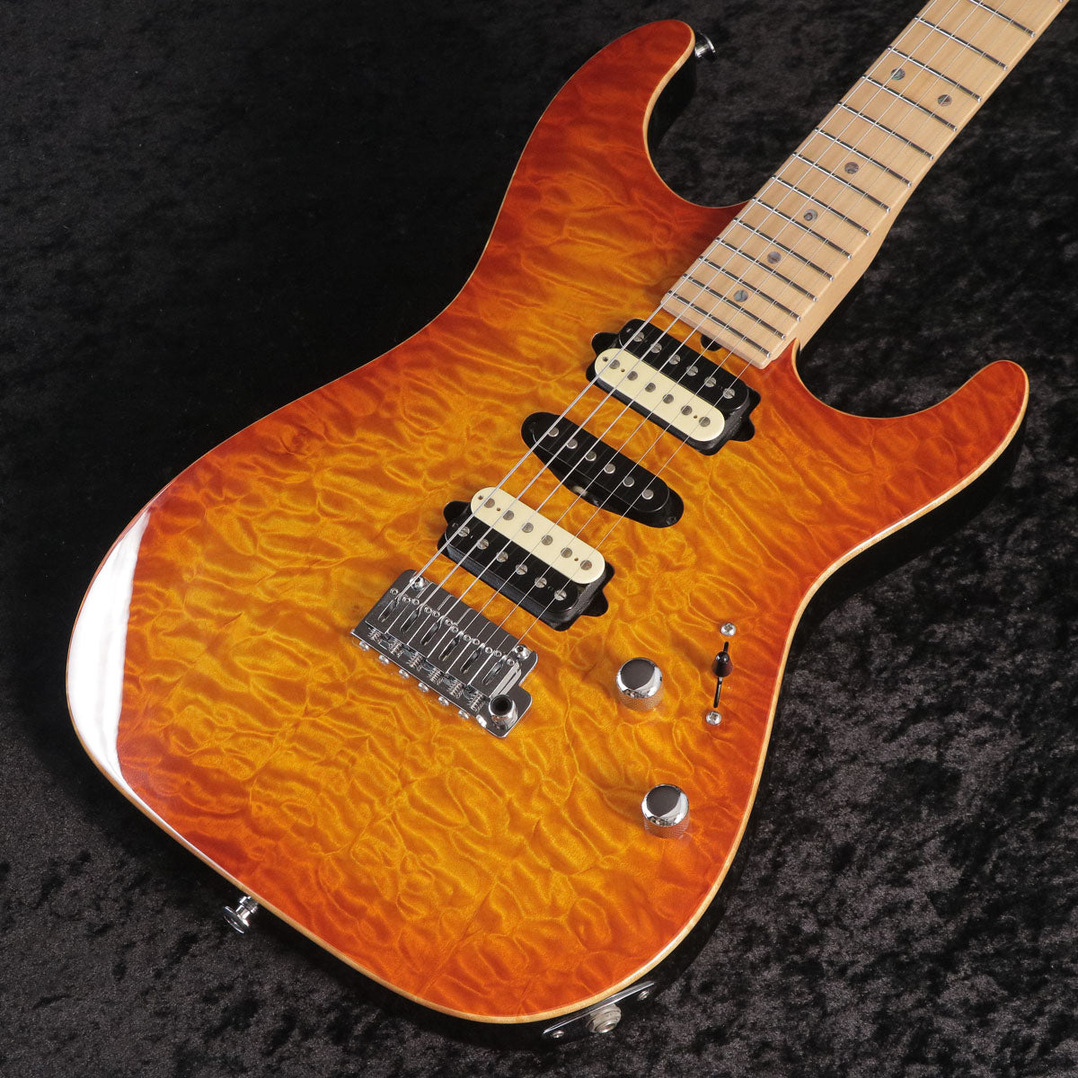 ギター Suhr Standard Quilt Maple Honey Burst SUHR / Standard Quilt Maple Honey Burst – Ishibashi Music Corporation.