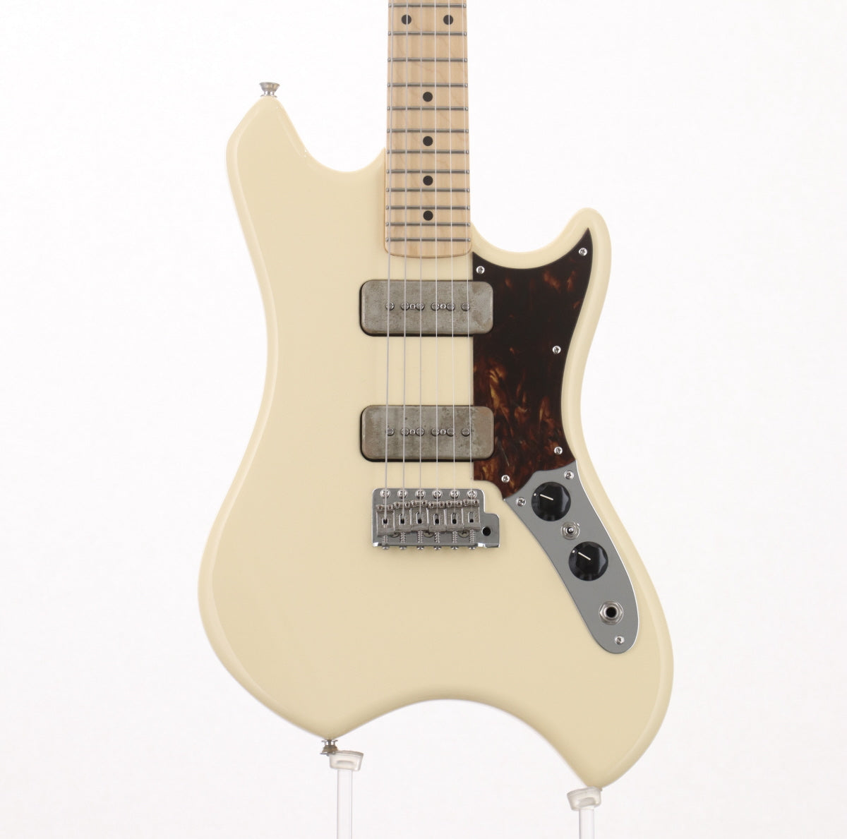 FENDER MADE IN JAPAN / Daiki Tsuneta Swinger Vintage White