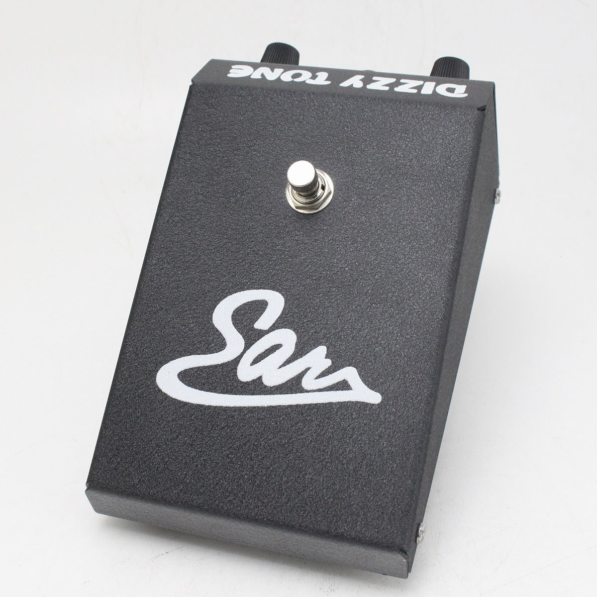 ear fuzz effects / dizzy tone – Ishibashi Music Corporation.