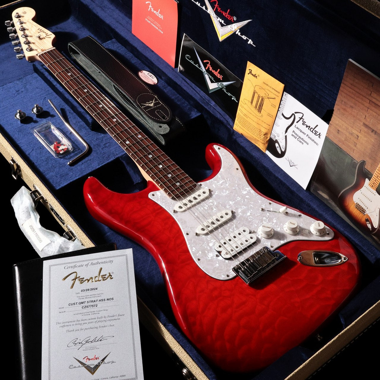 FENDER CUSTOM SHOP / Custom Deluxe Stratocaster HSS NOS Trans Red