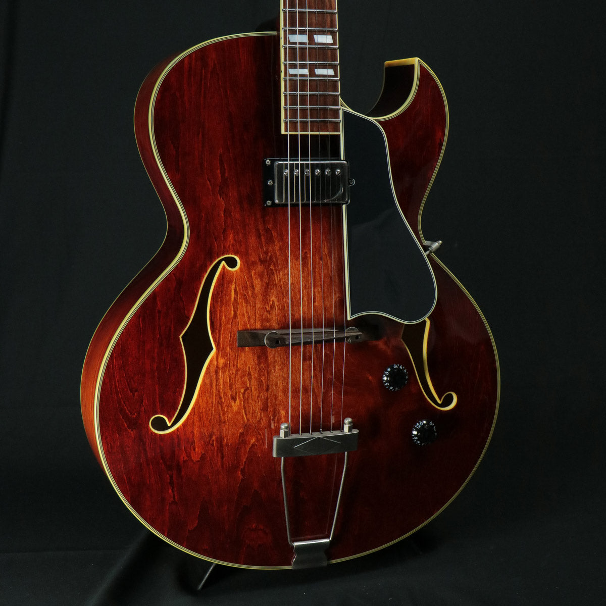 Eastman / AR-175CE Antique Red – Ishibashi Music Corporation.
