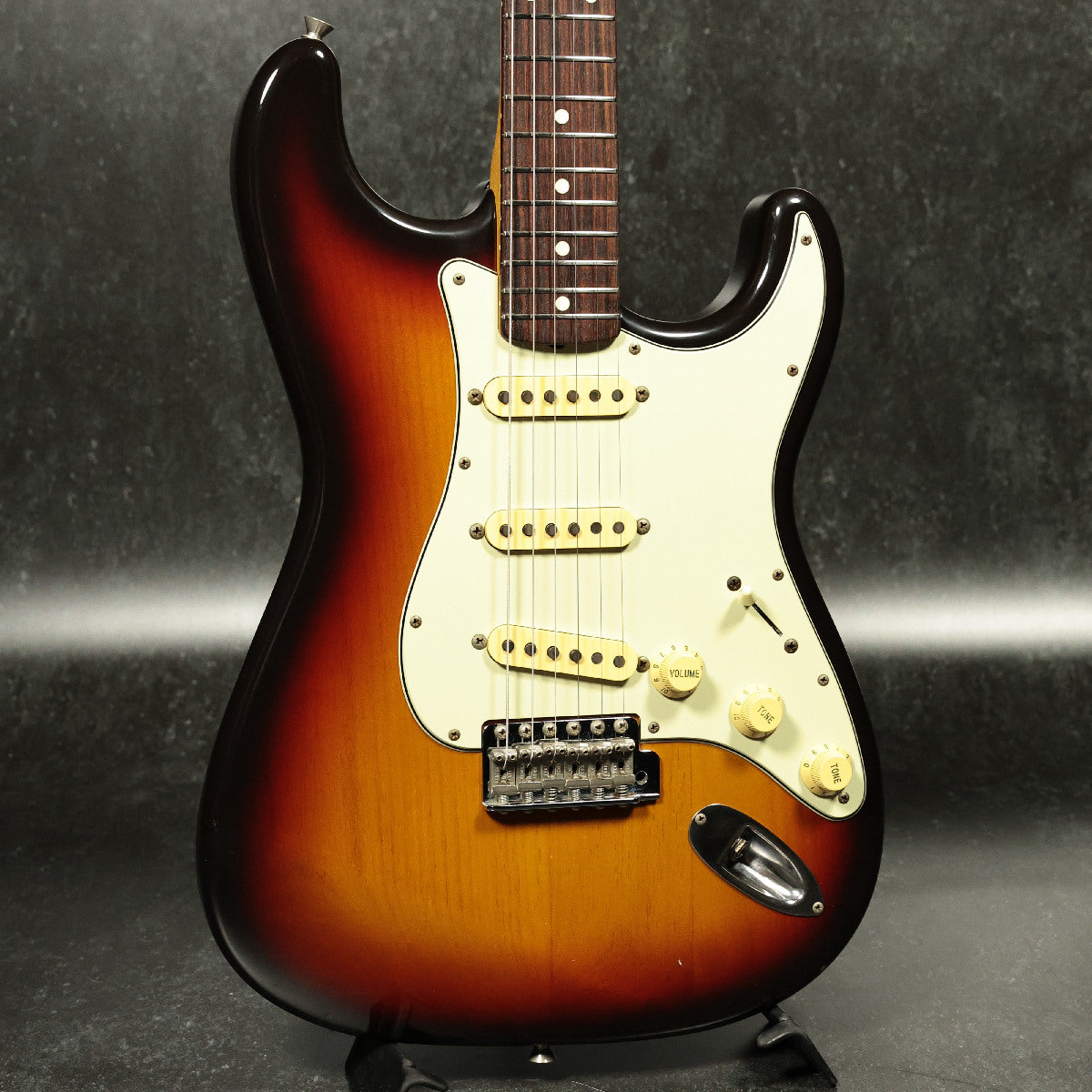 Fender Japan / ST62-70 3-Tone Sunburst – Ishibashi Music Corporation.