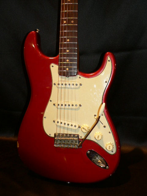 1964 Fender Stratocaster / Candy Apple Red