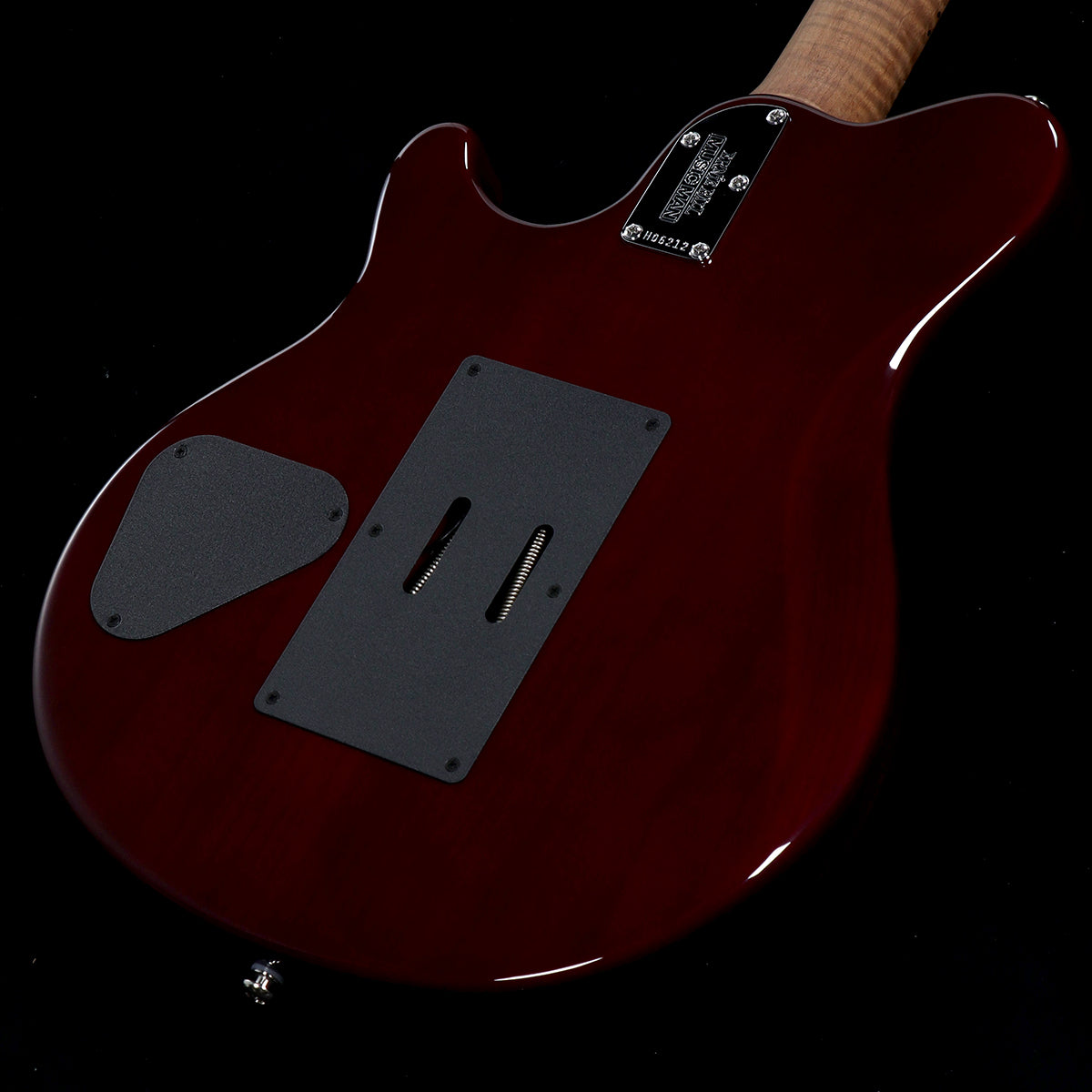 [SN H06212] MUSIC MAN / Axis Amber Quilt Figured Roasted Maple Neck(Weight:3.18kg) [05]