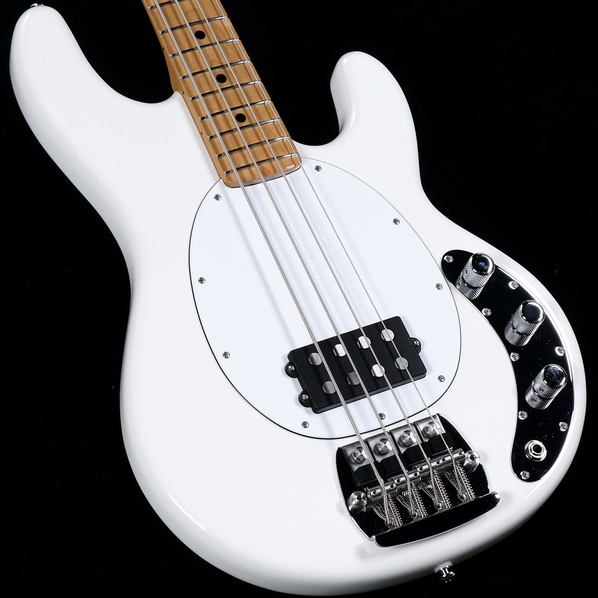 [SN CB00181] MUSIC MAN / Retro '70s StingRay Bass MM SR4 White [05]