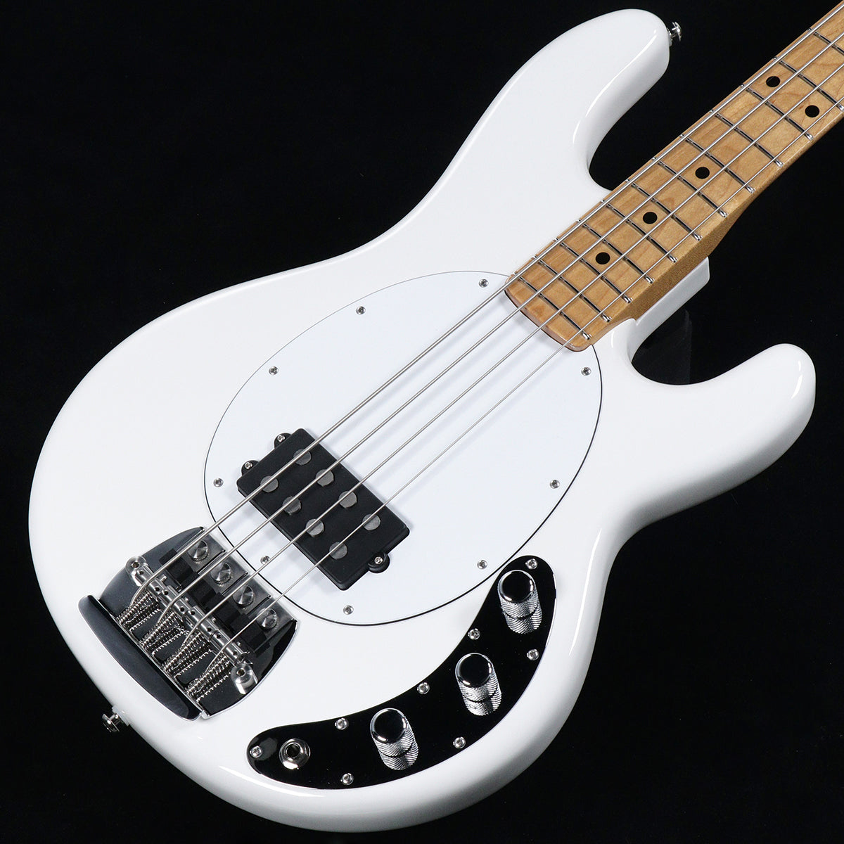 [SN CB00181] MUSIC MAN / Retro '70s StingRay Bass MM SR4 White [05]