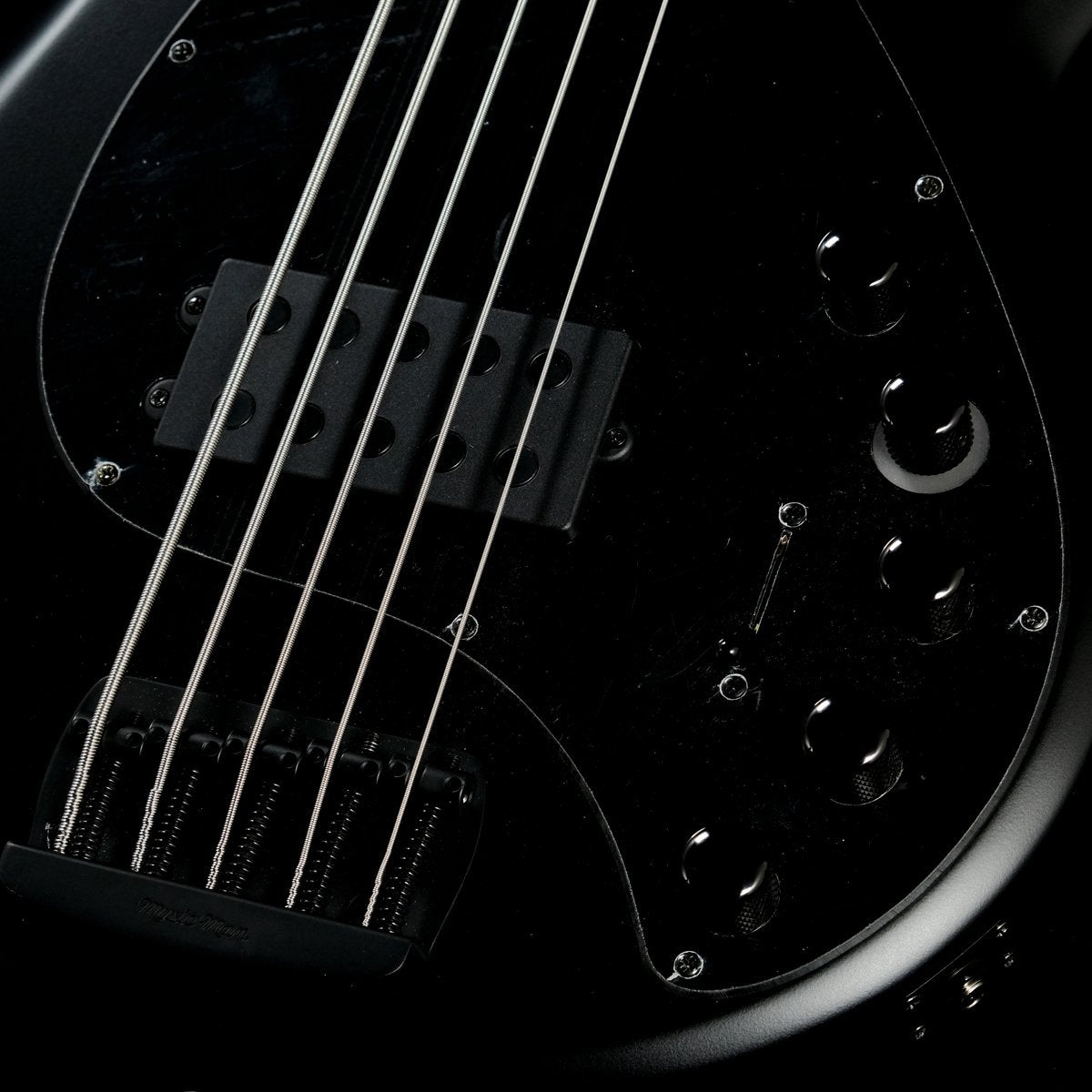 [SN S11082] MUSIC MAN / DarkRay 5 Ebony Fingerboard Stealth Black(Weight:4.08kg) [05]