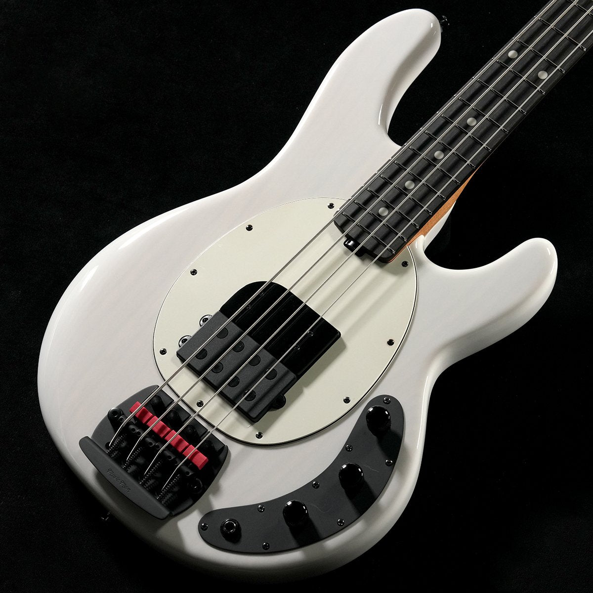[SN B059356] MUSIC MAN / Tim Commerford Artist Series StingRay Passive Fight Night White(Weight:4.09kg) [05]