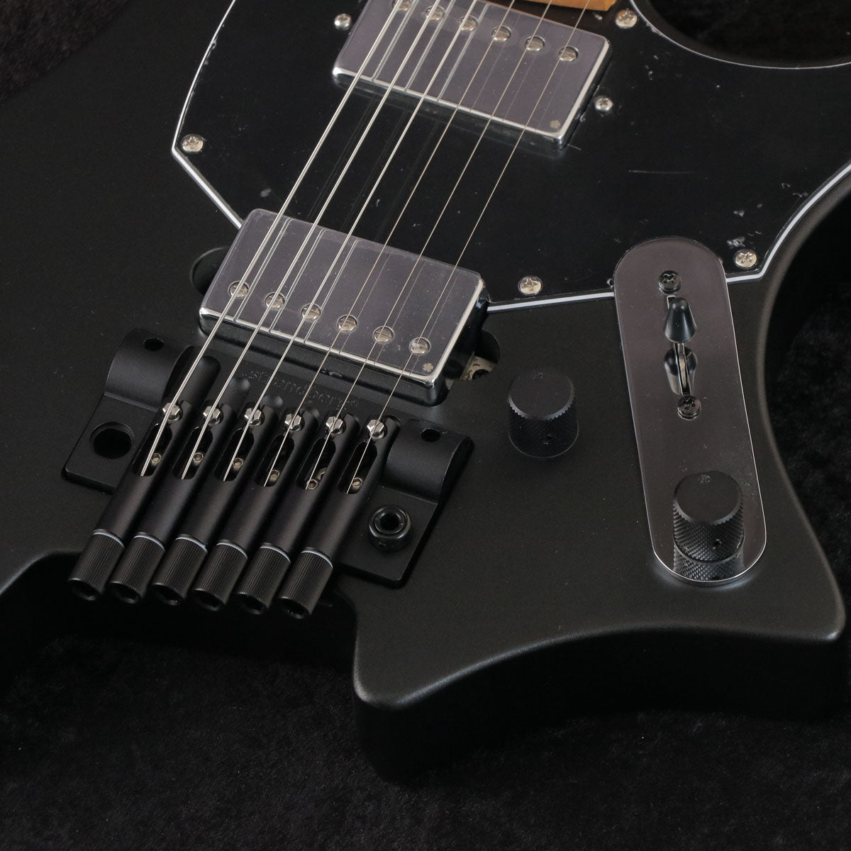 [SN C2409493] Strandberg / Salen Classic NX 6 Tremolo Black [03]