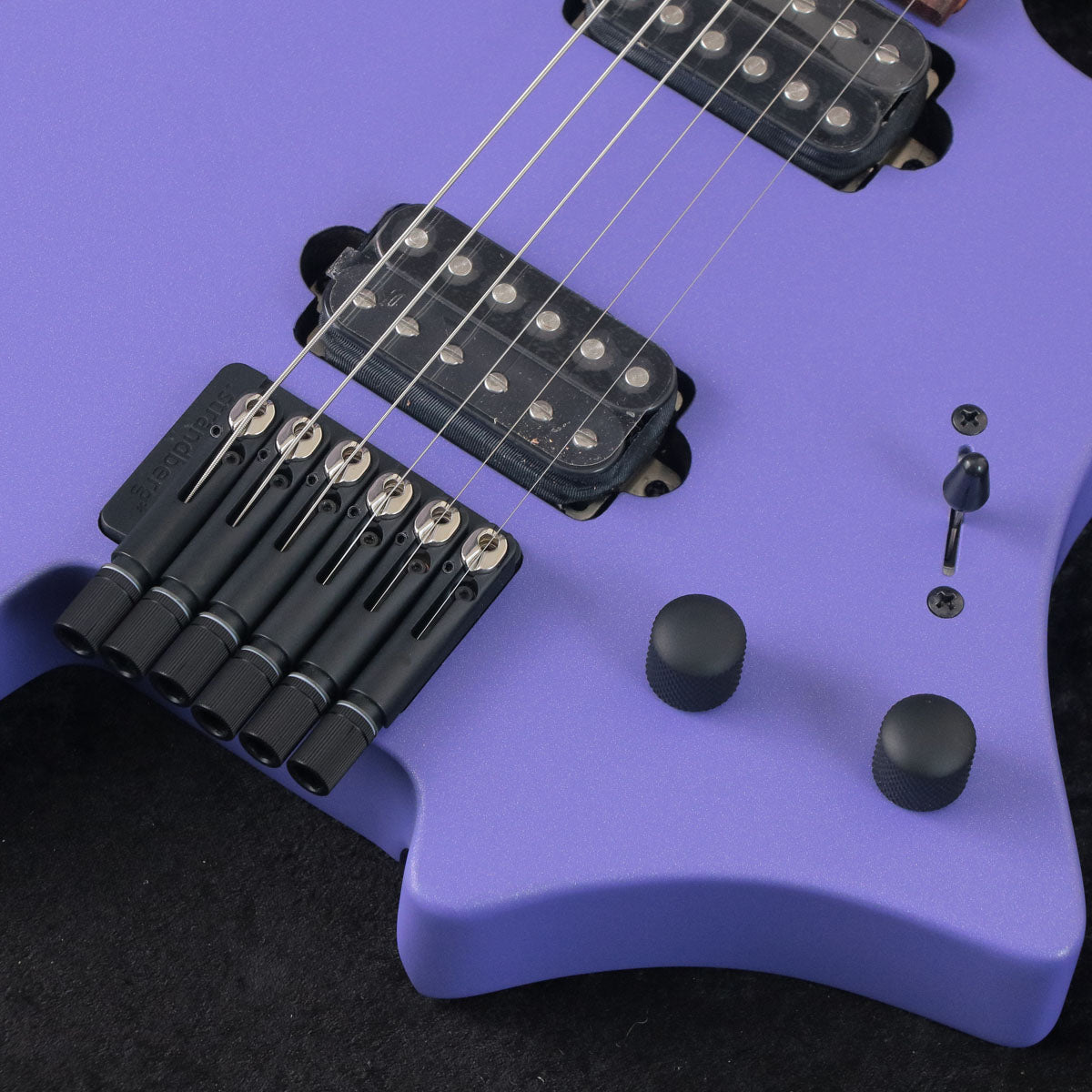 [SN C2501069] strandberg / Boden Essential 6 Future Dust [03]