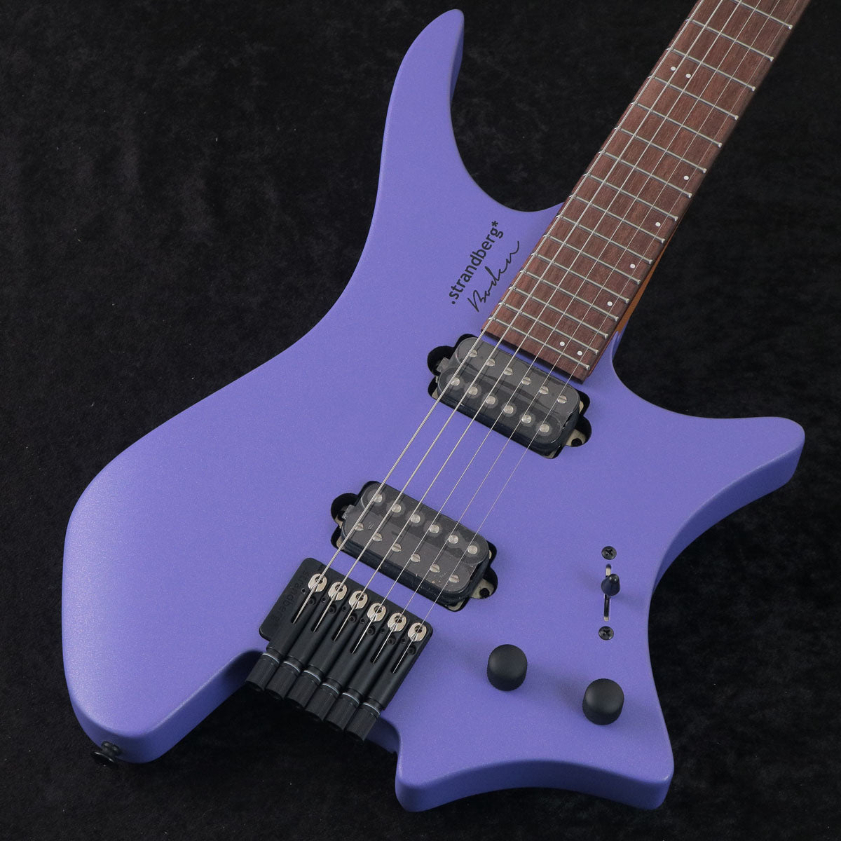 [SN C2501069] strandberg / Boden Essential 6 Future Dust [03]
