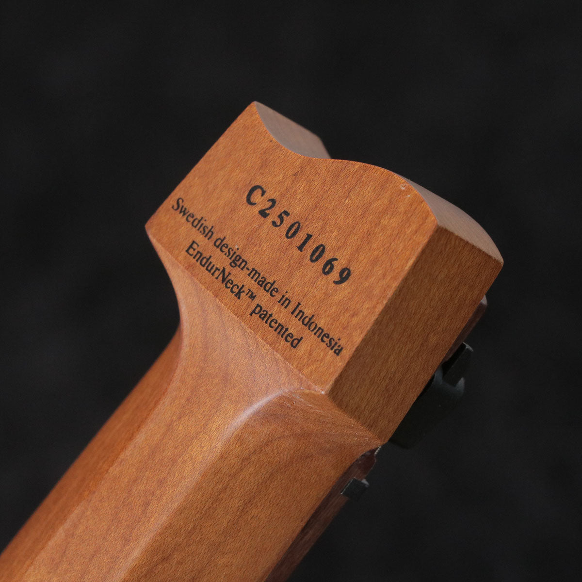 [SN C2501069] strandberg / Boden Essential 6 Future Dust [03]