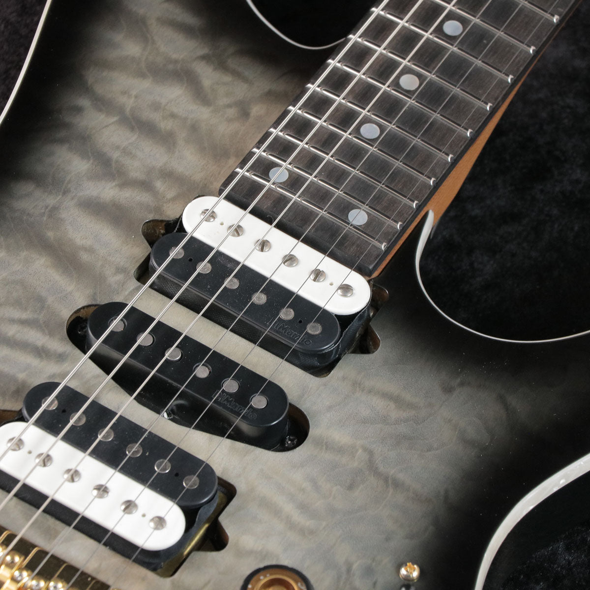[SN I240907230] Ibanez / Premium Series AZ47P1QM-BIB Black Ice Burst [03]