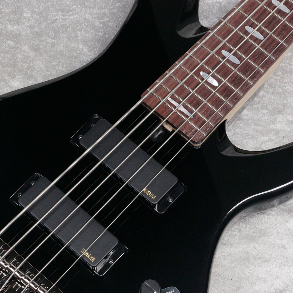 [SN ILH074031] YAMAHA / TRB1005J BL Black [06]