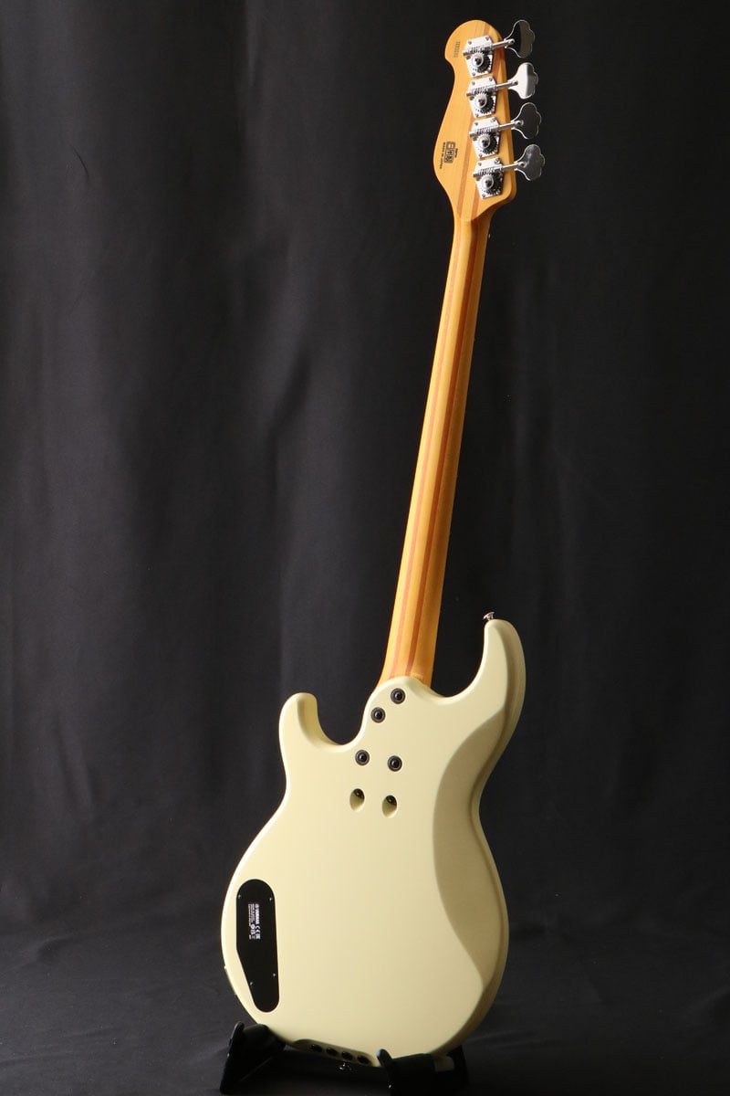 [SN IKN353E] YAMAHA / BBP34 Vintage White Electric Bass [03]