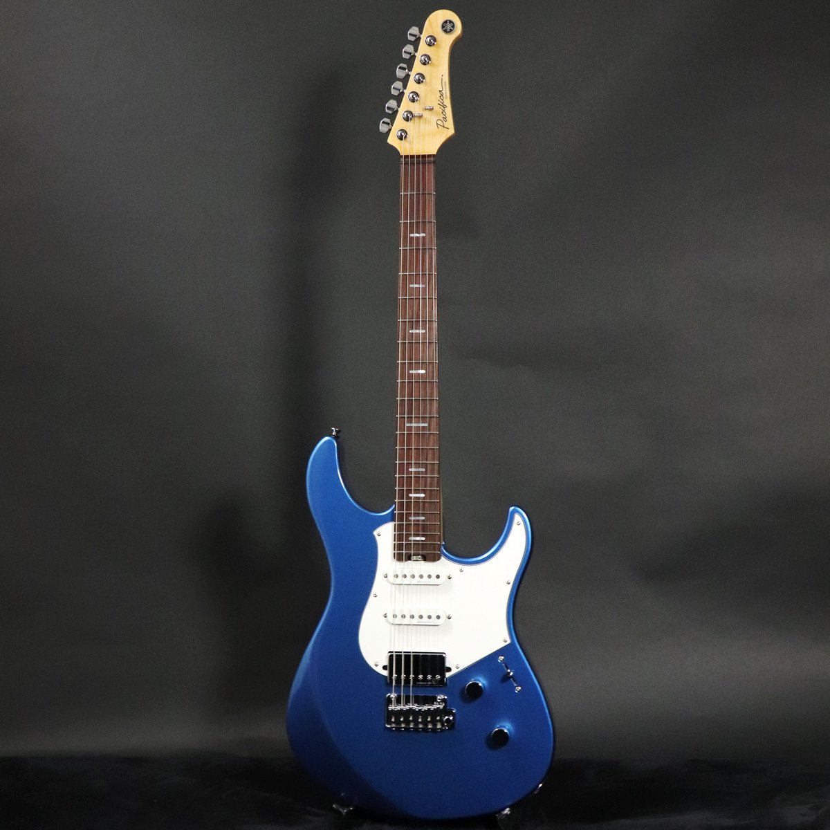 [SN IKX037e] YAMAHA / PACIFICA PROFESSIONAL PACP12SB Sparkle Blue [11]