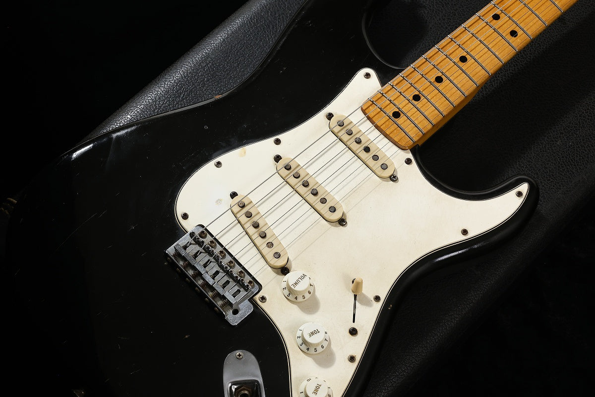 [SN 531764] USED FENDER / 1974 Stratocaster Black [03]