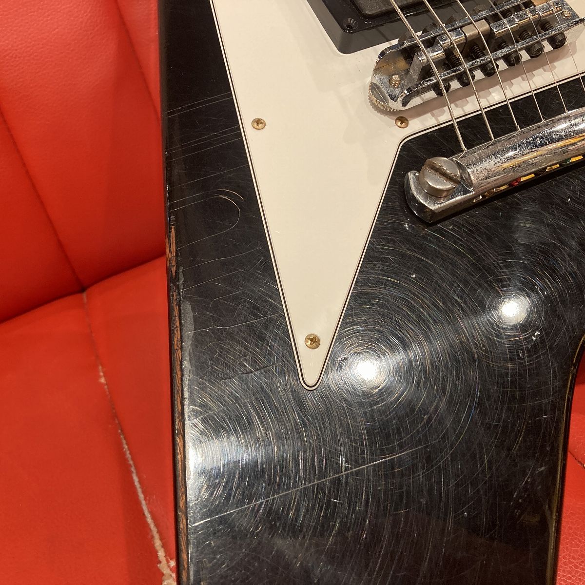 [SN 041] USED Gibson Custom Shop / Kirk Hammett Flying V Aged Ebony -2012- [04]