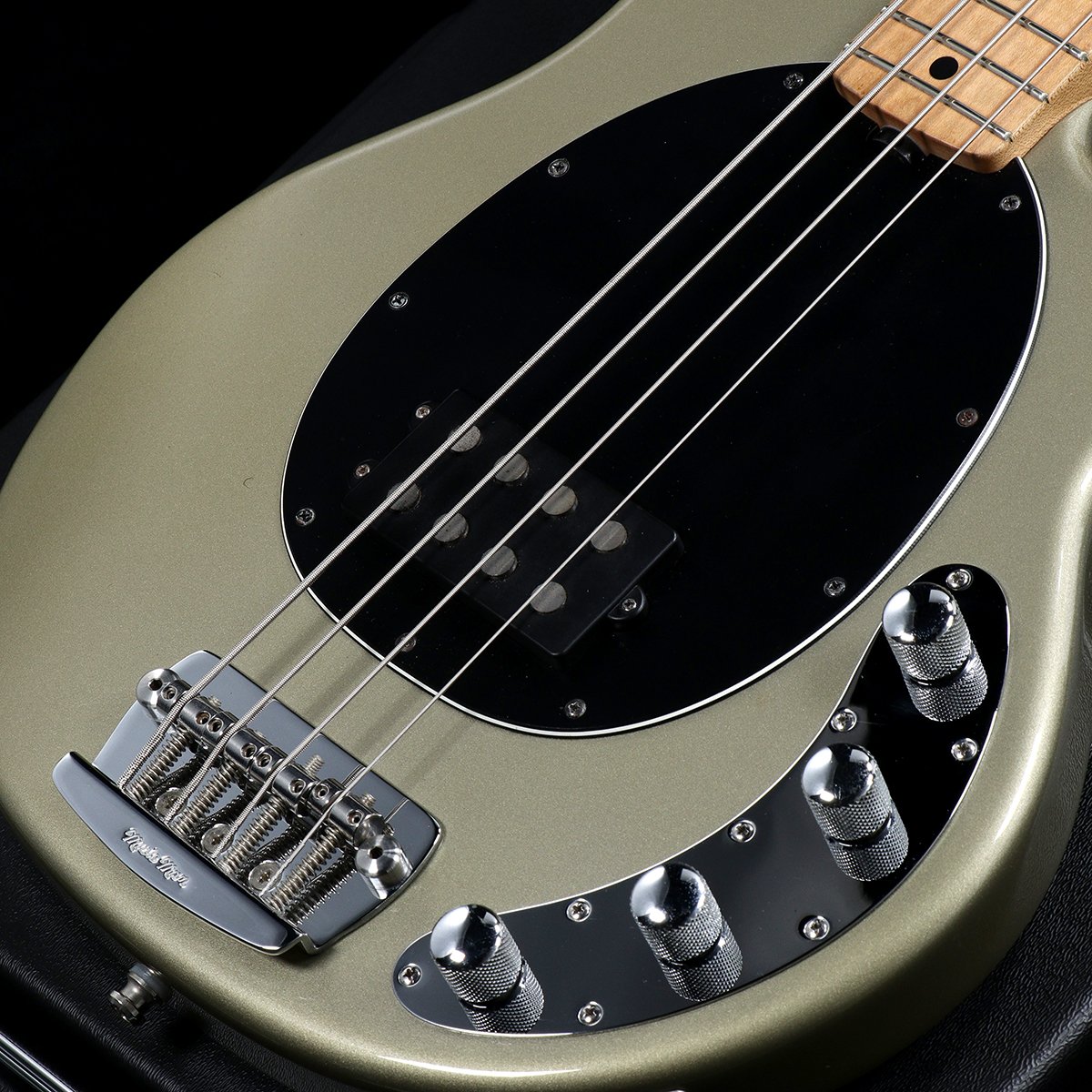 Rocket Music - MusicManStingray3EQNaturalSOLD