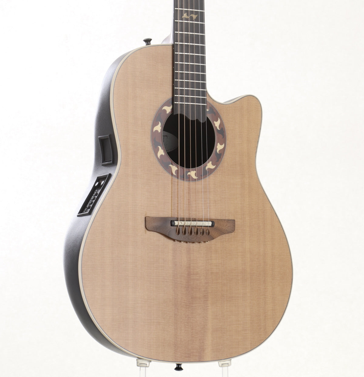 [SN 521765] USED Ovation / 6774 Folklore Mid-Depth Cutaway [12]