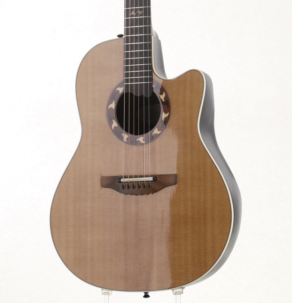 [SN 521765] USED Ovation / 6774 Folklore Mid-Depth Cutaway [12]