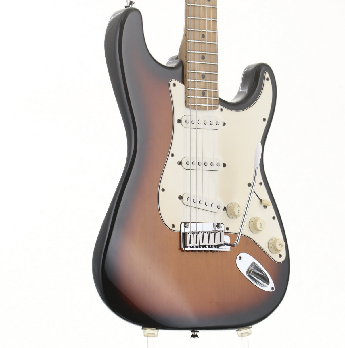 Brown electric online guitar