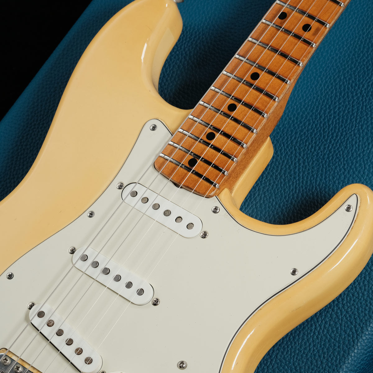 Fender Stratocaster 57vintage - 器材