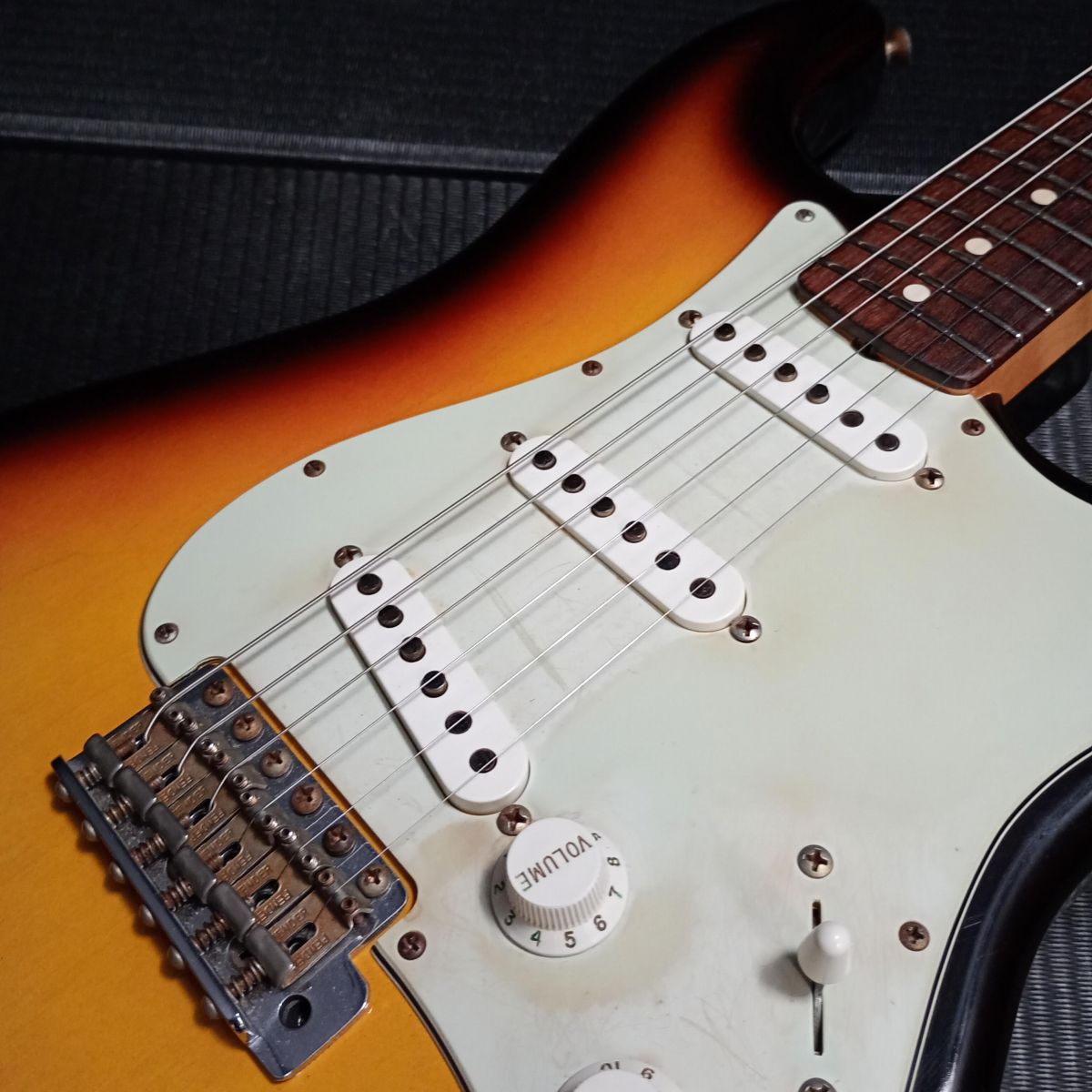 [SN R70384] USED Fender Custom Shop / 1961 Stratocaster Closet Classic 3-Color Sunburst -2013- [04]