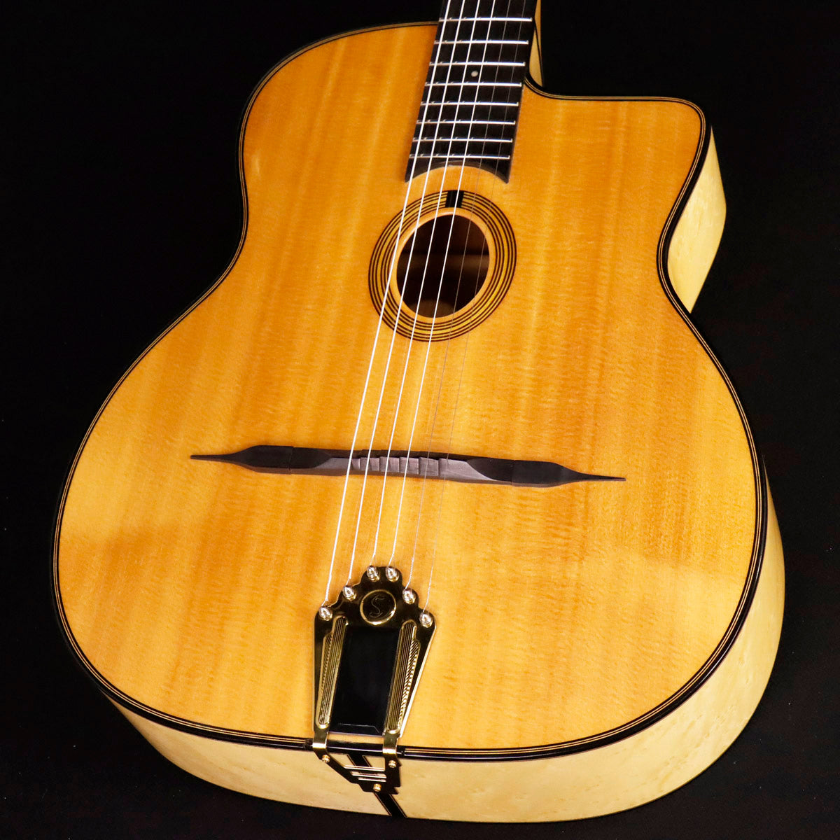 Maccaferri type [Acoustic guitar/Electric guitar › Maccaferri type]
