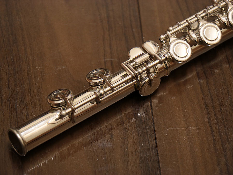 [SN 062055] USED ALTUS A1007E silver flute with silver tube [10]