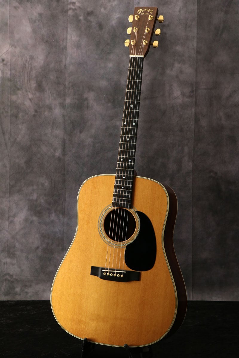 [SN 773710] USED Martin / D-28 made in 2000 [03]