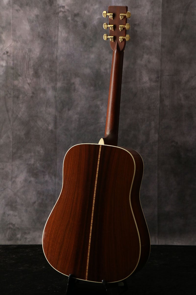 [SN 773710] USED Martin / D-28 made in 2000 [03]