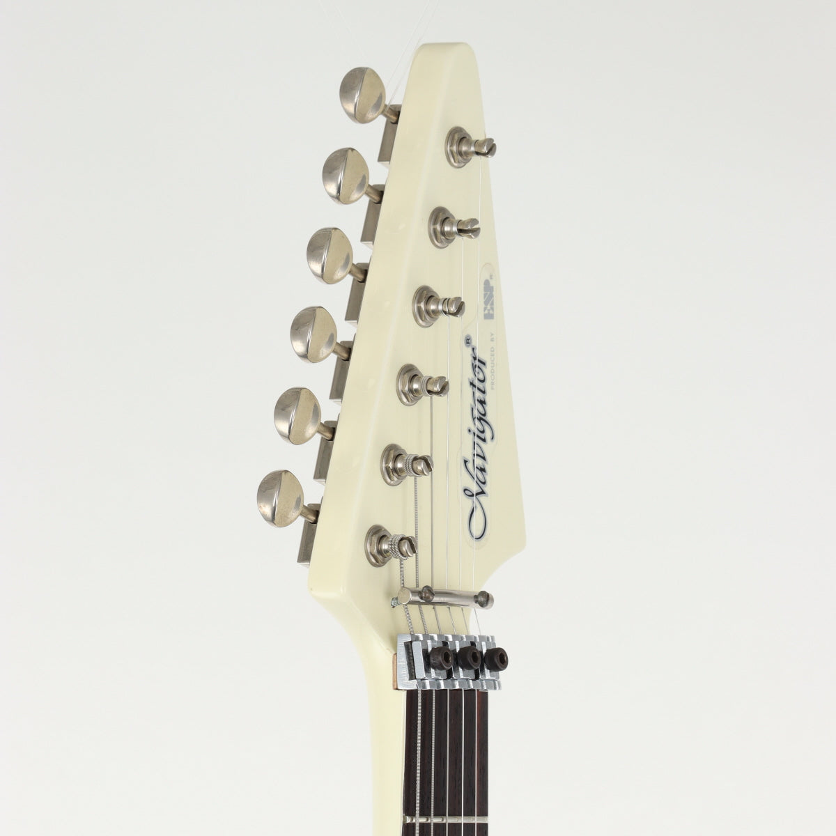 USED Navigator / Flying V Type White [12]