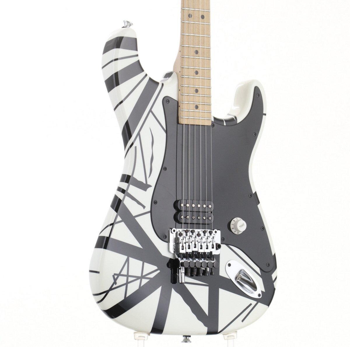 [SN AS1197] USED Charvel / EVH ART Series White and Black Stripes, made in 2005 [09]