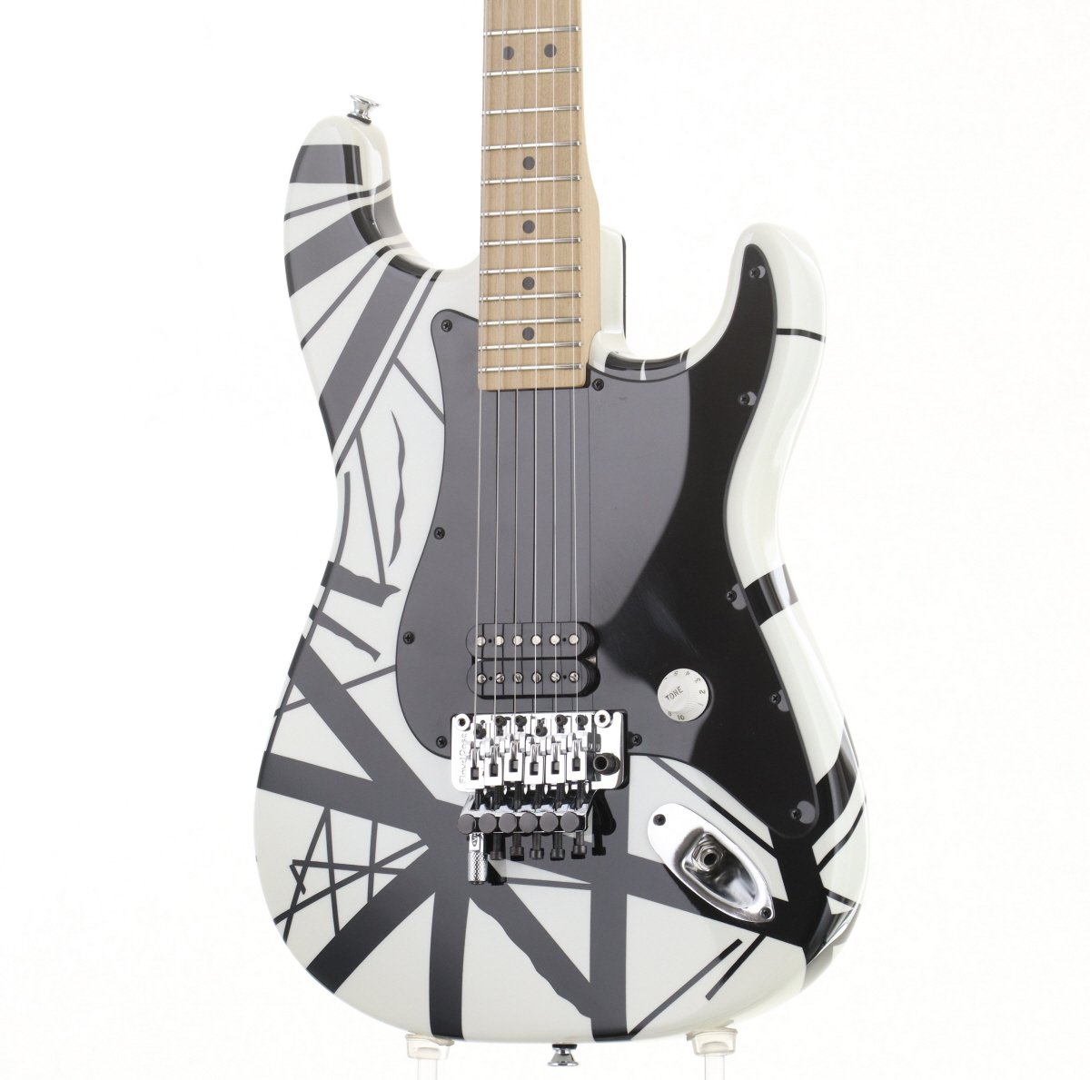 [SN AS1197] USED Charvel / EVH ART Series White and Black Stripes, made in 2005 [09]