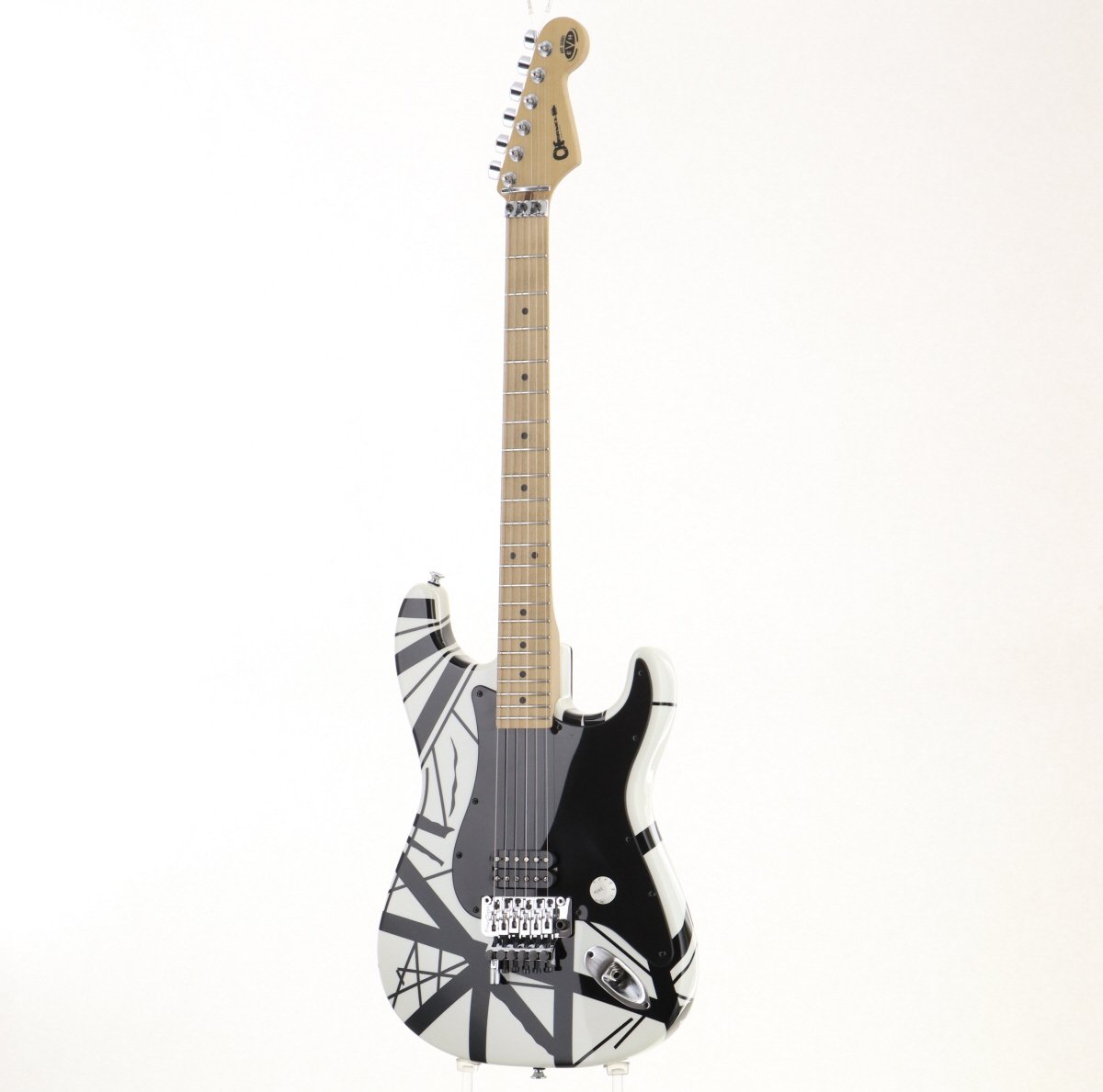 [SN AS1197] USED Charvel / EVH ART Series White and Black Stripes, made in 2005 [09]