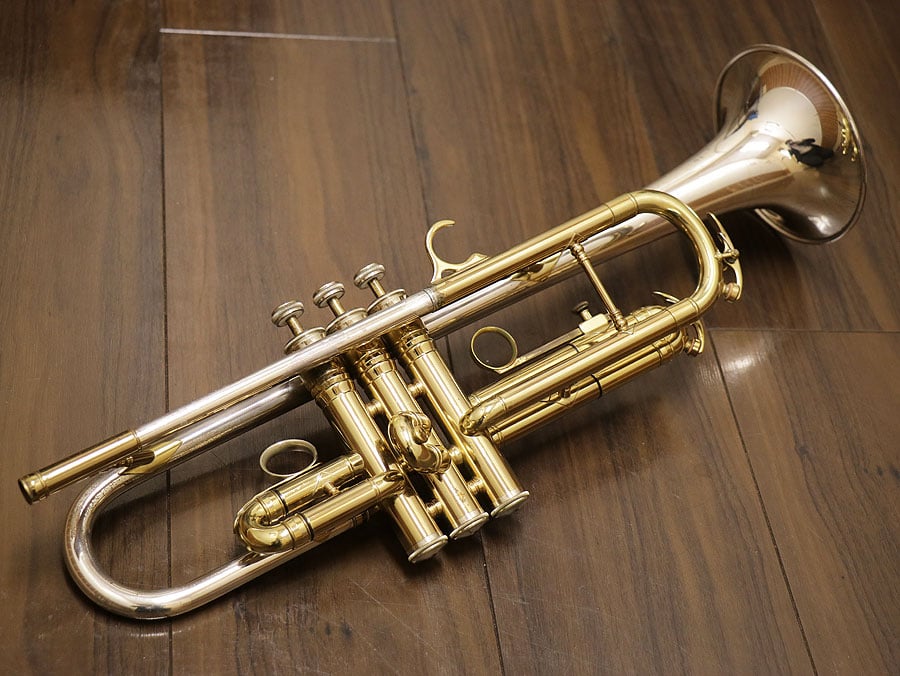 Trumpets [Wind Instruments › Trumpets] – Ishibashi Music Corporation.