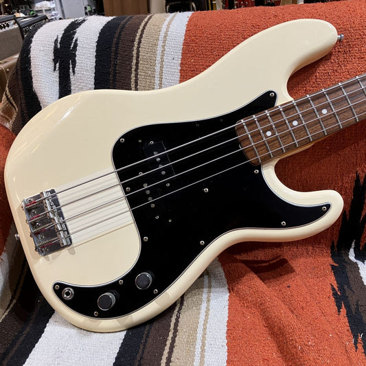 [SN O39371] USED Fender Japan / PB70-70US Olympic White [04]