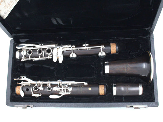 [SN 01061] USED YAMAHA / B♭ Clarinet YCL-CSVmaster All tampos replaced [09]