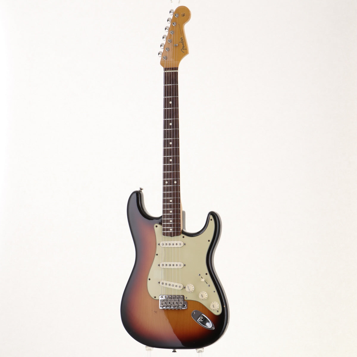 [SN V184383] USED Fender / American Vintage 62 Stratocaster Thin Lacquer 3-Color Sunburst 2009 [09]