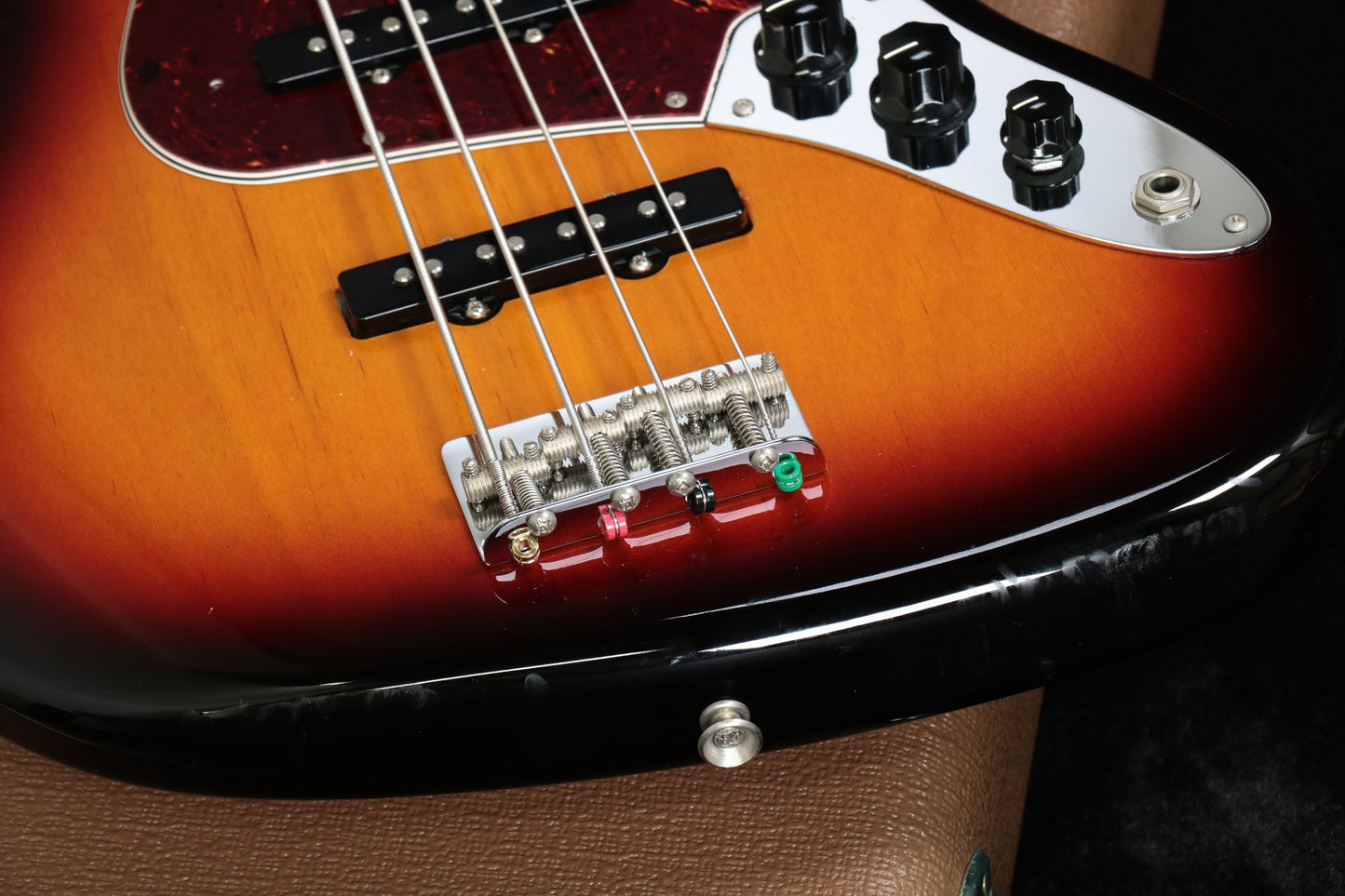 [SN V199297] USED Fender USA / American Vintage 62 Jazz Bass 3Knobs 3-Color Sunburst [2011/3.98kg] Fender [08]