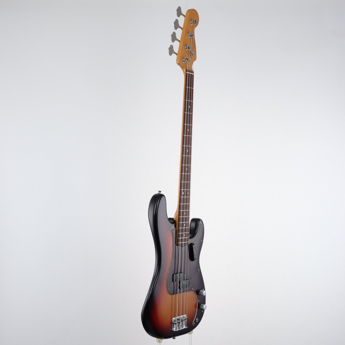 [SN V136052] USED Fender USA / American Vintage 62 Precision Bass 3 Color Sunburst [06]