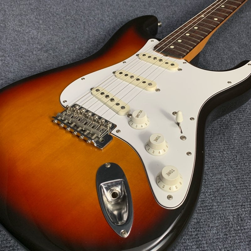 [SN E979962] USED Fender Japan / ST62-55 3TS [04]