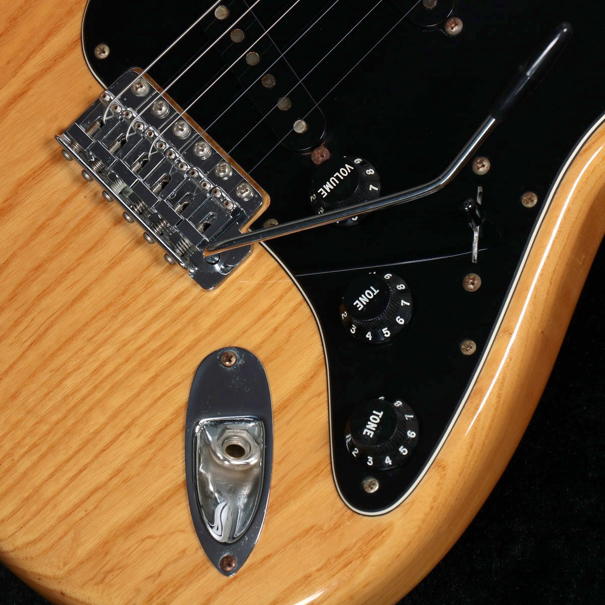 [SN S778564] USED Fender / 1977 Stratocaster NAT/M [4.32kg/Vintage] Fender Stratocaster Electric Guitar [08]