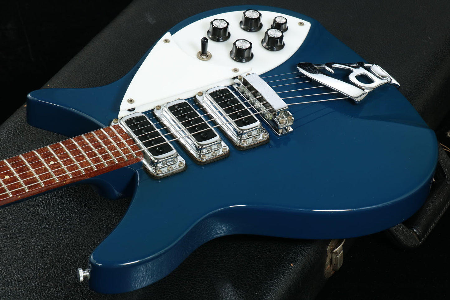 [SN TA 262] USED Rickenbacker / 320 Azureglo [1980 / 3.22kg] Rickenbacker Electric Guitar [08]